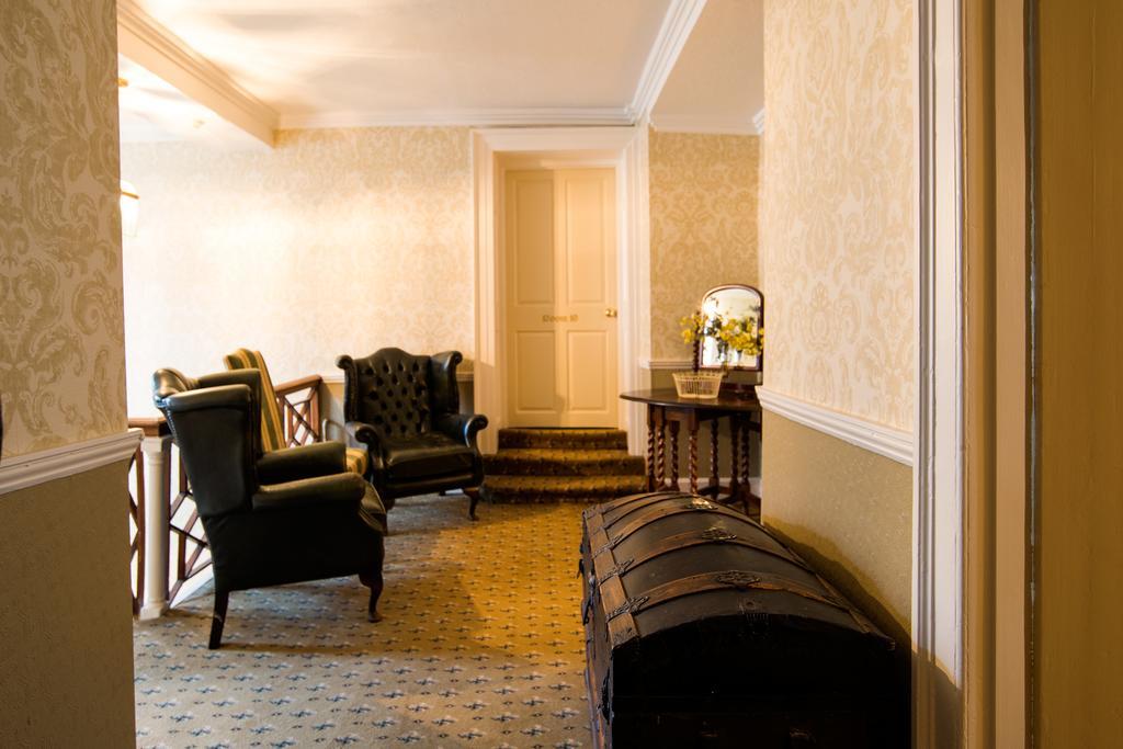 Bishopsgate House Hotel Beaumaris Exterior photo