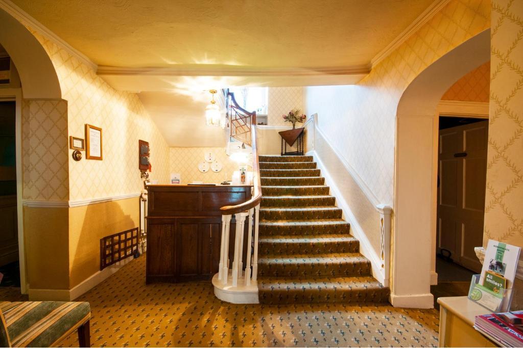 Bishopsgate House Hotel Beaumaris Exterior photo